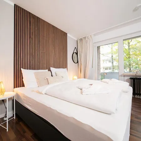 Favorite Stays - Suite And More - Westfeld Neuss Eksteriør billede